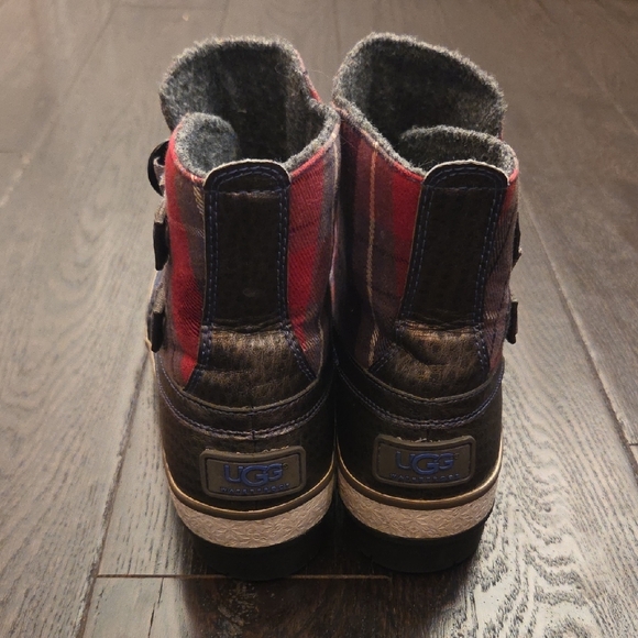 UGG Marais Plaid Waterproof Wool Lined Pull On Boots 1001797 Women's Size 8 - Picture 6 of 13